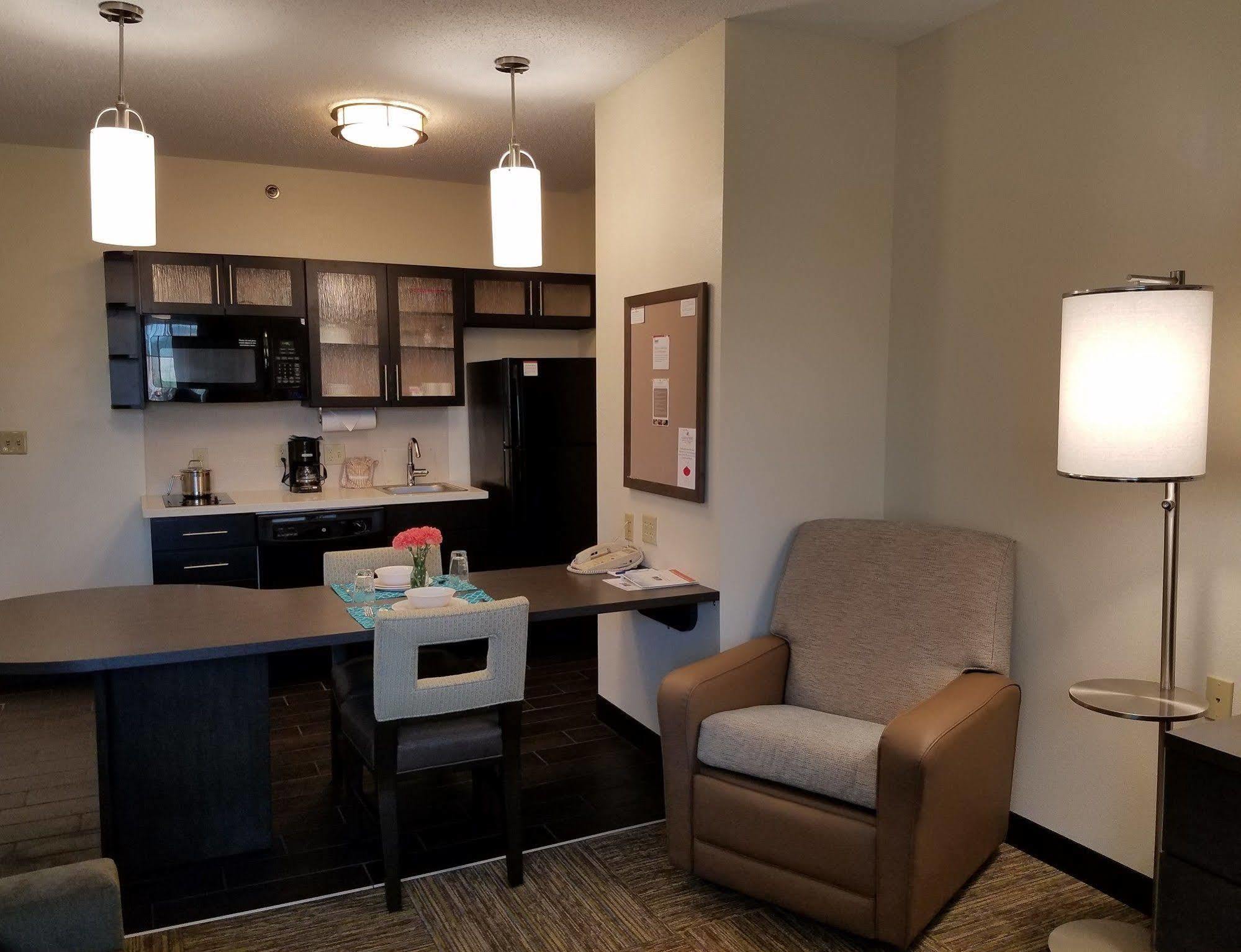 Candlewood Suites - East Syracuse - Carrier Circle By Ihg Екстериор снимка